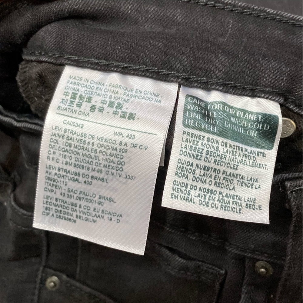 LEVIS 721 High Rise  Skinny Jeans in like new condition size 28 - Picture 8 of 16